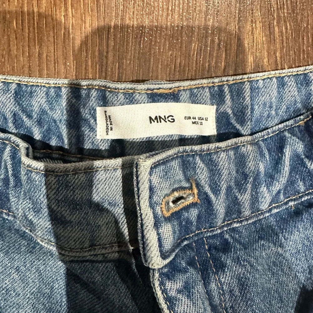 Mango High Rise Two-Tone Jeans - Picture 3 of 4